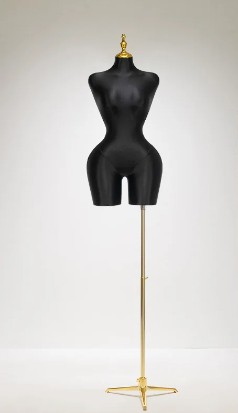 Maniquí de sastre negro - base dorada