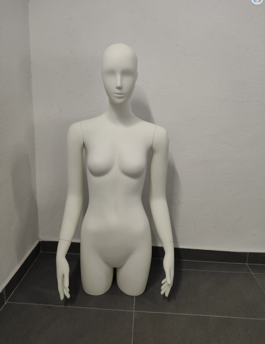 Maniquí femenino 3/4 con cabeza y blanco