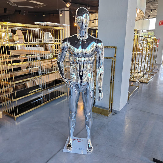 Maniquí masculino plata