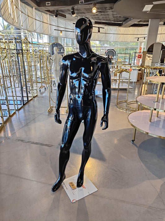 Maniquí masculino CW-28 negro brillo