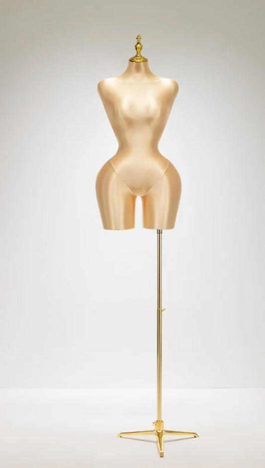 Maniquí de sastre dorado - base dorada
